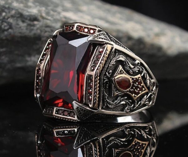 Retro Punk Ge Feng Te Ruby Men's Personalized Ring - Image 6