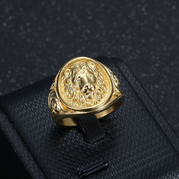 Vacuum Gold Plated Lion's Head Men's Ring - Image 3